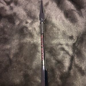 Benefit precisely my brow pencil shade 5